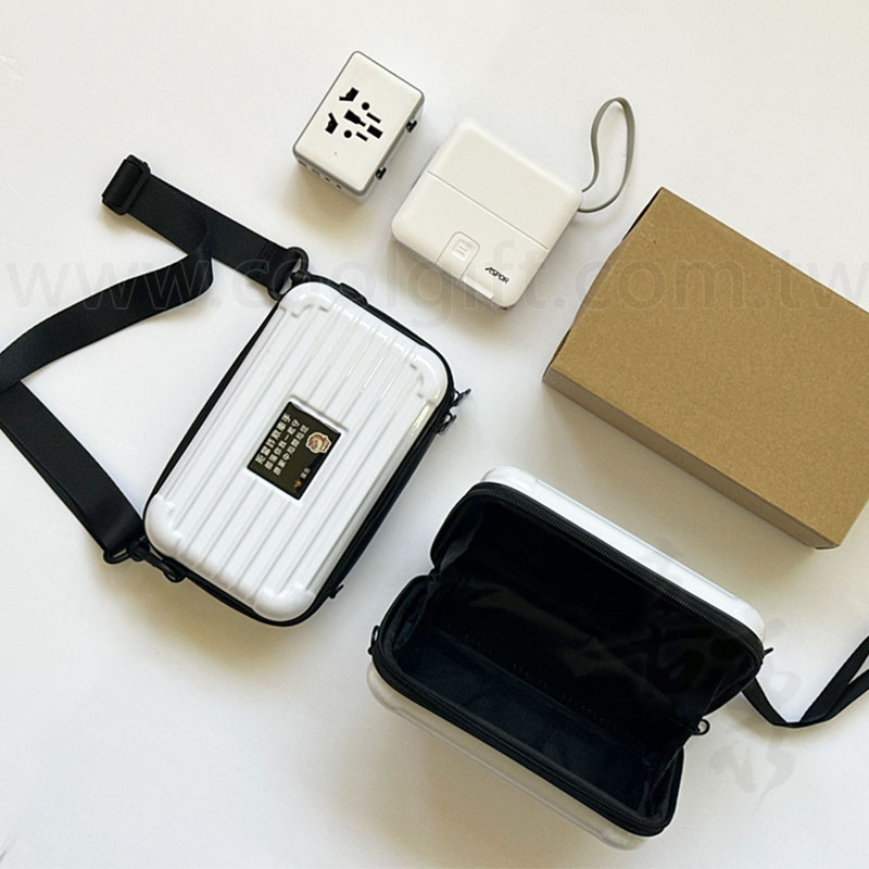 客製出國旅行萬用包組